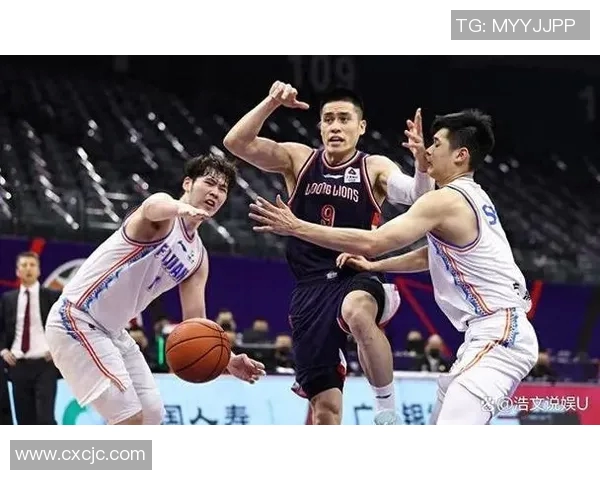 北京篮球队精英赛配合分析展现团队默契与战术执行力